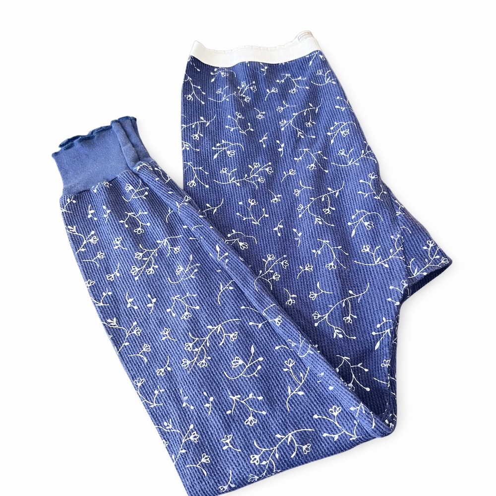 Women’s Sport-Tek Waffle-Knit Thermal Floral Base Layer Pants Large